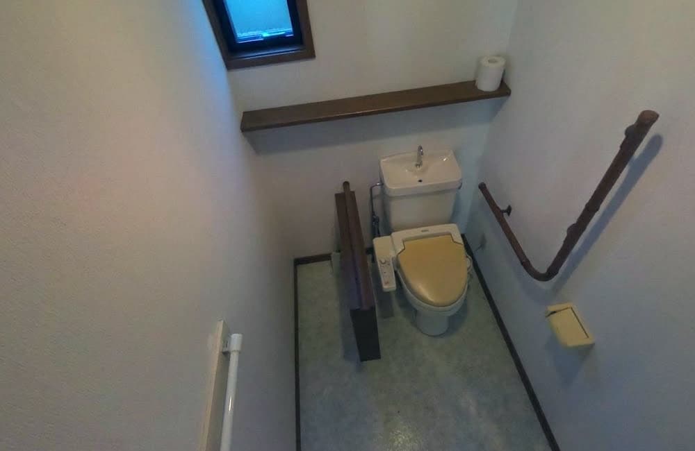 中古住宅・中古一戸建て　沼津市足高　5LDK