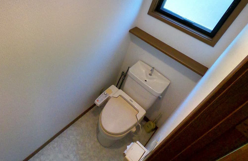 中古住宅・中古一戸建て　沼津市足高　5LDK